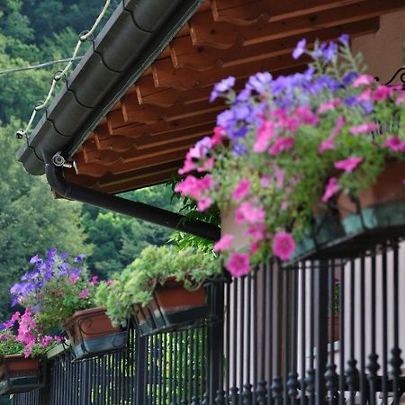 Albergo Trattoria Dazze Marcheno Exteriér fotografie